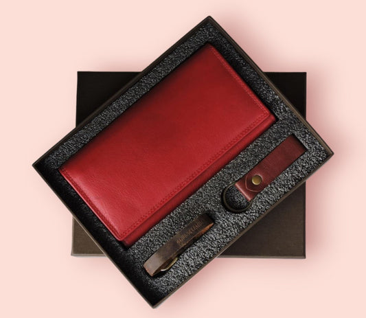 Premium Leather Essentials Set for Her: Clutch, Keychain, Bracelet